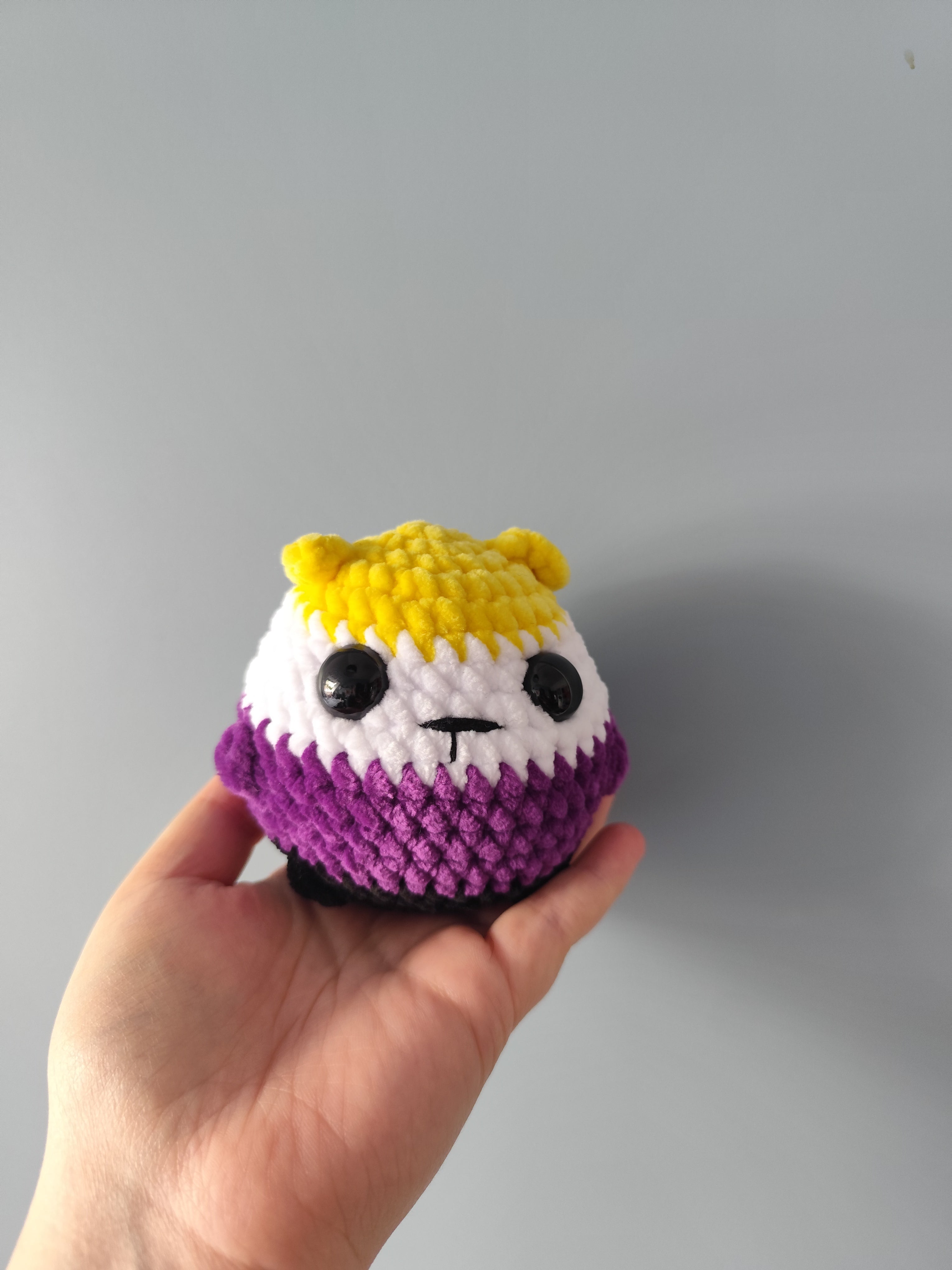 Nonbinary Bär (Sofortkauf)
