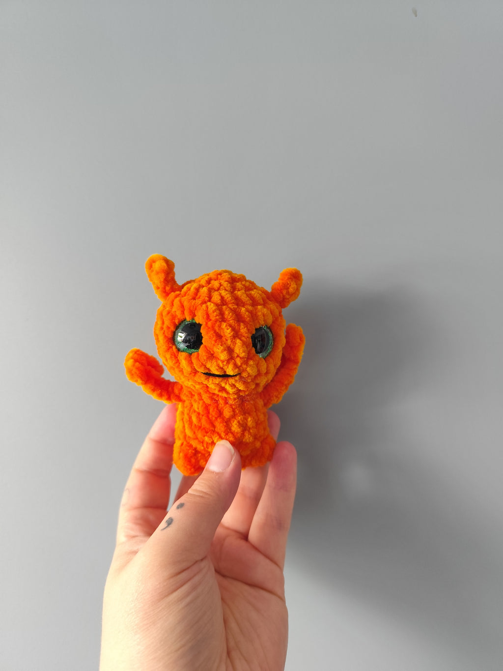 Ava der Alien (Sofortkauf)